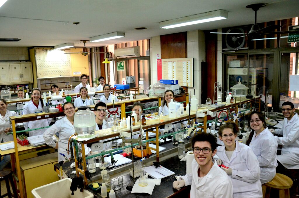 EL CIN otorgó becas estímulo a la vocación científica a 40 estudiantes de la UNR