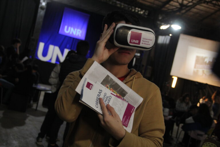UNR 360° propone una experiencia inmersiva en la Universidad.
