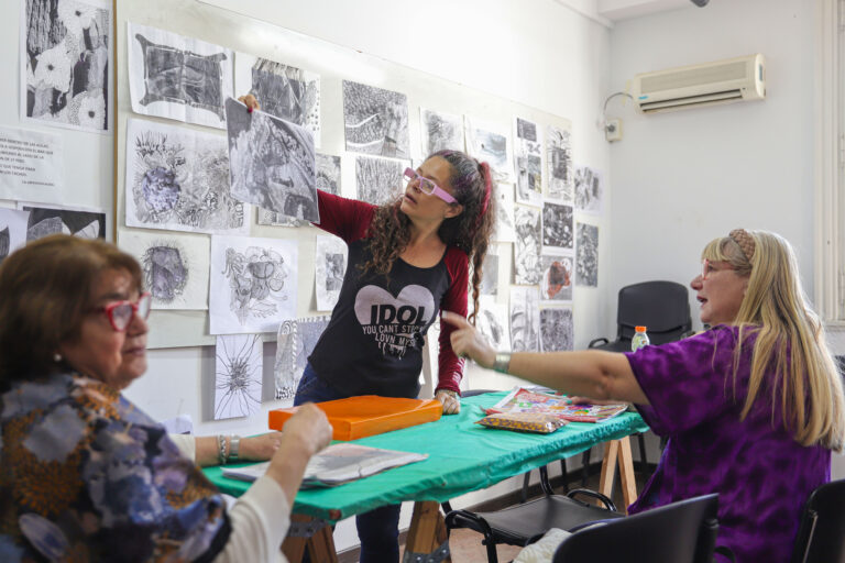 Lee más sobre el artículo Más de 1000 inscriptos nuevos en Adultos Mayores