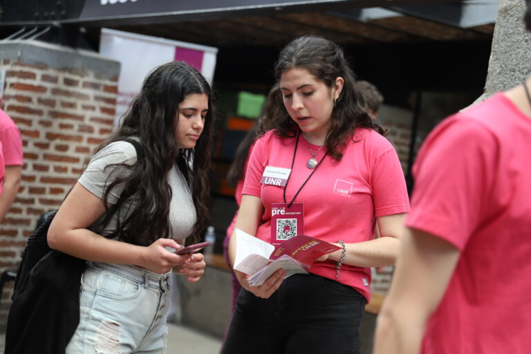Lee más sobre el artículo Acompañando a los futuros estudiantes universitarios