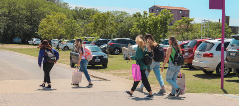 Lee más sobre el artículo La UNR lanza sus becas 2025