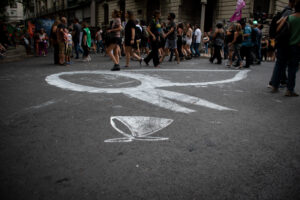 Personas en la marcha del 24 de marzo 2023