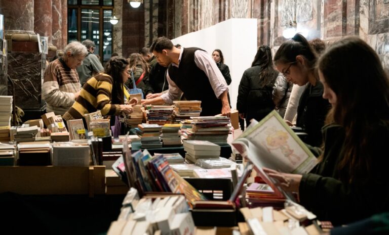 Lee más sobre el artículo Feria de librerías de viejo Rosario. 24° Edición