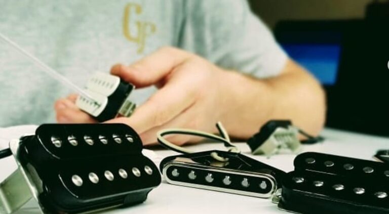 Lee más sobre el artículo Charlas de Lutheria. Martín García Facal