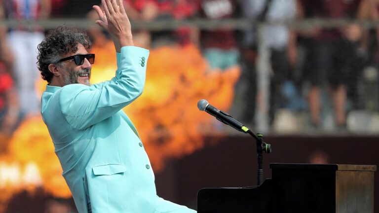 Lee más sobre el artículo Fito Páez recibirá el Doctorado Honoris Causa