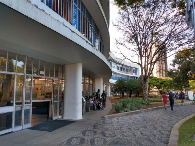 Lee más sobre el artículo Convocatoria a Contratación Directa N° 1594/2025 – Reforma Taller Arquitectura – Facultad de Arquitectura, Planeamiento y Diseño