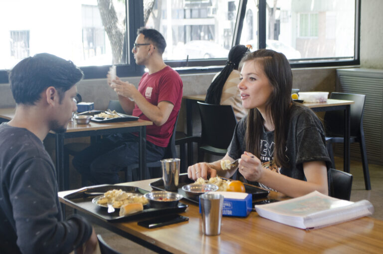Lee más sobre el artículo Abrieron los comedores universitarios