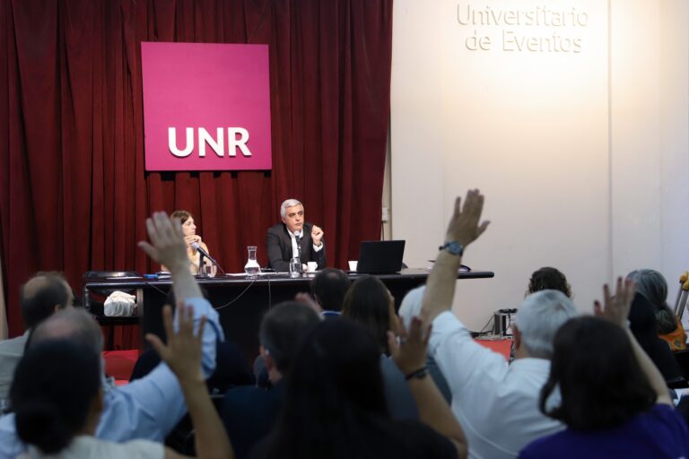 Lee más sobre el artículo La UNR aprobó su Presupuesto para 2026