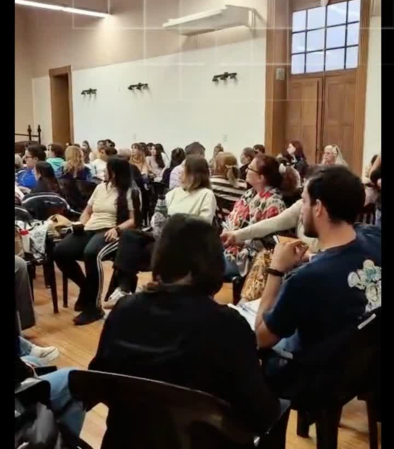 Lee más sobre el artículo Diplomatura Prácticas Alfabetizadoras en Contextos No Formales