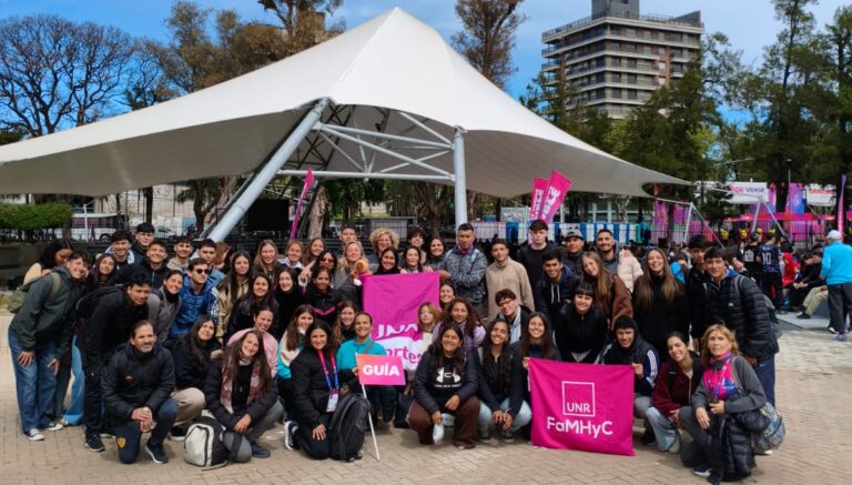 Lee más sobre el artículo Voluntarios de la UNR se destacaron en los Juegos Suramericanos